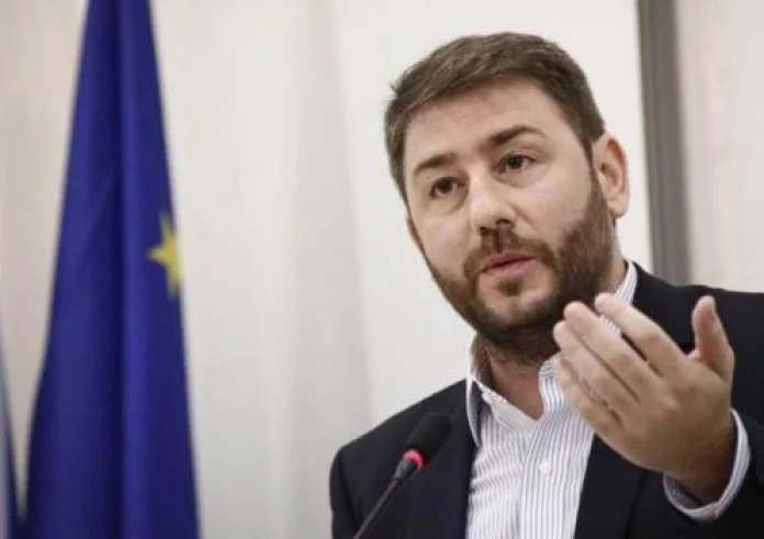 Ανδρουλάκης: Η σύγκρουση Γεννηματά – Βενιζέλου έπρεπε να είχε αποφευχθεί