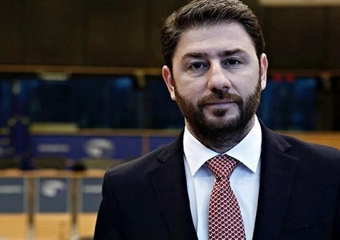 Ανδρουλάκης: Αν δεν υλοποιηθούνε οι προτεραιότητές μας δεν θα συμμετέχουμε σε καμία κυβέρνηση