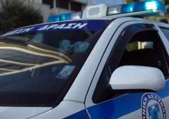 Άρτα: Άνδρας έφαγε σε ταβέρνα και επέστρεψε για να τη ληστέψει