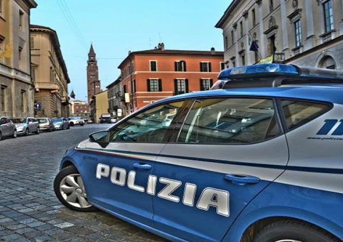 Ζευγάρι βρέθηκε διαμελισμένο σε τέσσερις βαλίτσες – Βασικός ύποπτος ο γιος