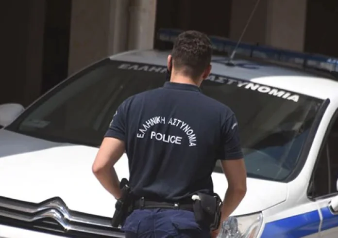 Άγιος Νικόλαος: Άνδρας απειλούσε να αυτοπυρποληθεί λόγω χρεών – Κινητοποίηση της ΕΛ.ΑΣ.