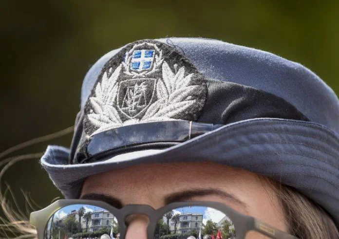 Καλό παράδεισο στην όμορφη Χαρούλα