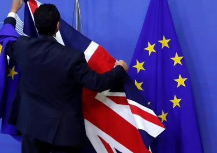Brexit: Βρυξέλλες και Λονδίνο κατέληξαν σε συμφωνία - Τι προβλέπει