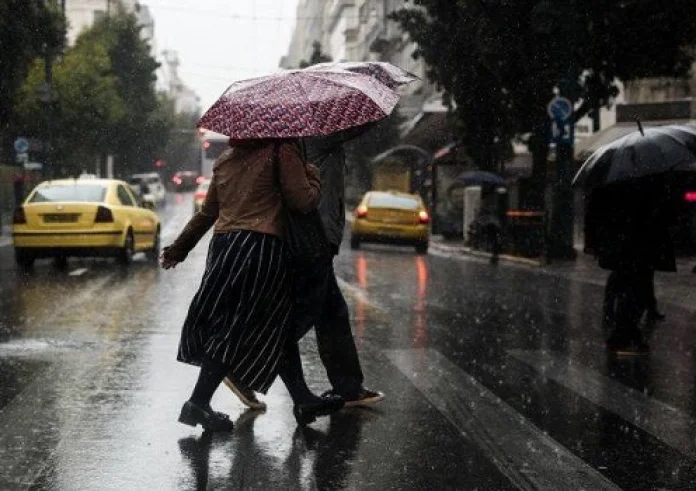 Καιρός: Φεύγει το «καλοκαιράκι» – Έρχεται «φθινόπωρο» με βροχές και αφρικανική σκόνη