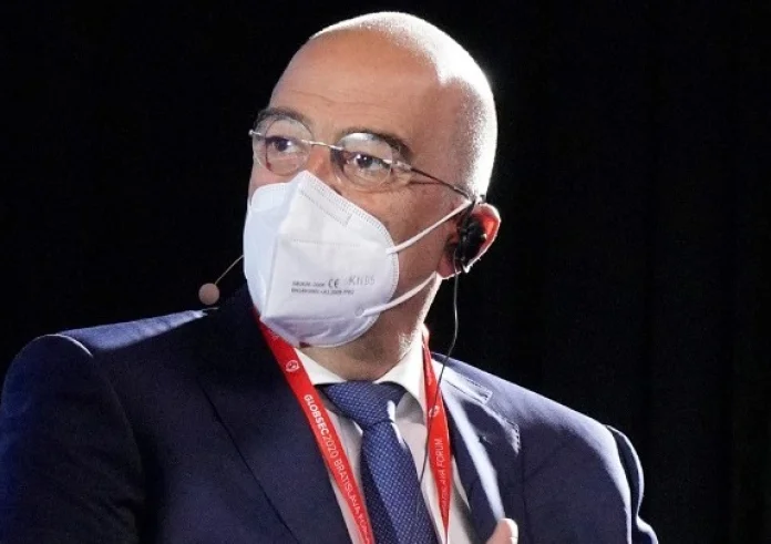 Νίκος Δένδιας: Θετικός στον κορονοϊό. Ακύρωσε όλο το πρόγραμμα