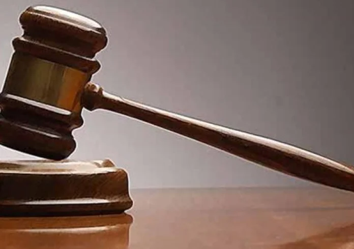 Πάτρα: Σε δίκη ο 17χρονος που είχε σχέση με 13χρονη - «Την αγαπούσα, δεν της έκανα κανένα κακό»