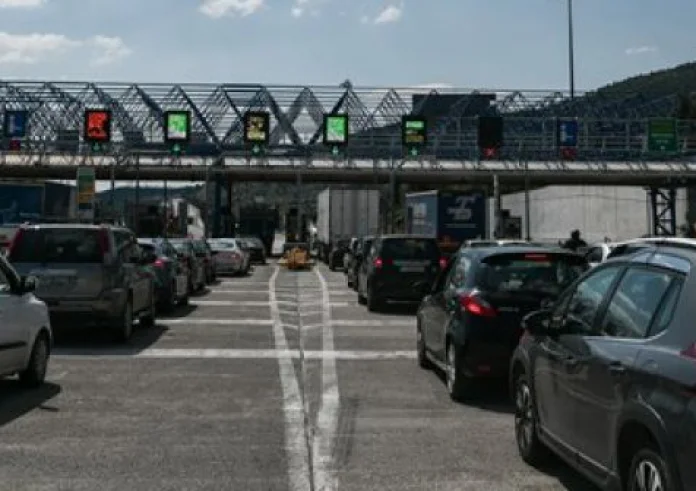 Διόδια: Πόσο αυξάνονται από σήμερα οι τιμές – Τι ισχύει στην Αττική Οδό