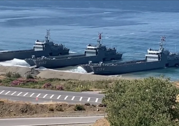 Τουρκία: Νέο βίντεο από την αποβατική άσκηση EFES – Συσπειρώνονται γύρω από τον Ερντογάν τα τουρκικά ΜΜΕ
