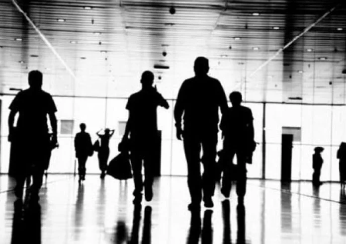 Lockdown: Η ΚΥΑ για την αναστολή συμβάσεων εργασίας τον Δεκέμβριο - Οι ΚΑΔ και τα ψιλά γράμματα