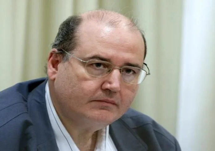 Φίλης: Ο Κασσελάκης έχει ύφος Τραμπ – Ο Τσίπρας έχει ευθύνες για τις ήττες του ΣΥΡΙΖΑ