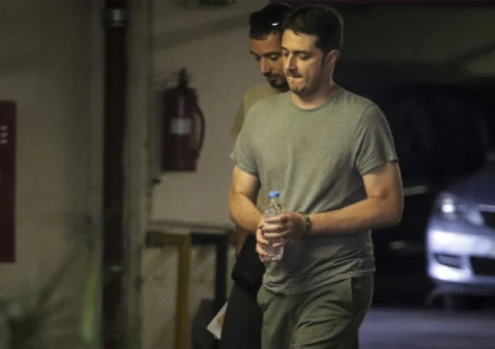 Επιστρέφει στις φυλακές ο Φλώρος - Υπ. Υγείας: Διερεύνηση της υπόθεσης και κυρώσεις