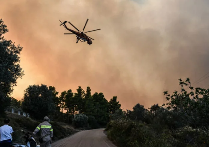 Χωρίς ενεργό μέτωπο φωτιάς η Αττική – Τιτάνια «μάχη» των πυροσβεστών σε Πάρνηθα, Σταμάτα, Κερατέα και Ριτσώνα