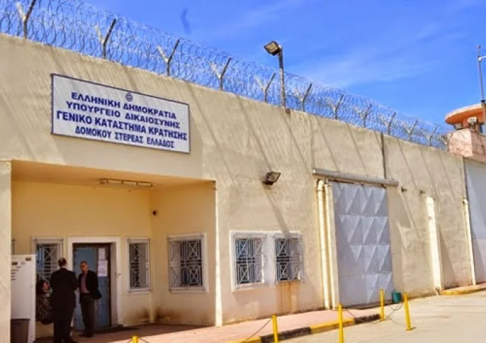 Φυλακές: Ο άγραφος νόμος για βιαστές παιδιών και δολοφόνους γυναικών