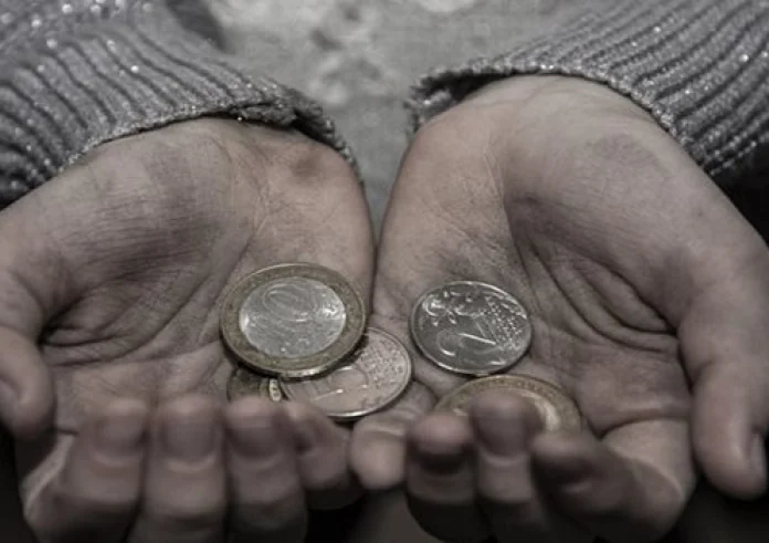 Δεν πιστεύω ότι ζητιανεύω. Δεν θα είναι δύσκολο για εσάς να μου στείλετε από ένα σεντ