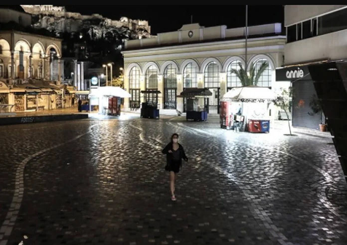 Ανακοινώσεις Χαρδαλιά για τα μέτρα τα Χριστούγεννα - Πρόταση να κλείνουν δρόμοι από τις 22:00