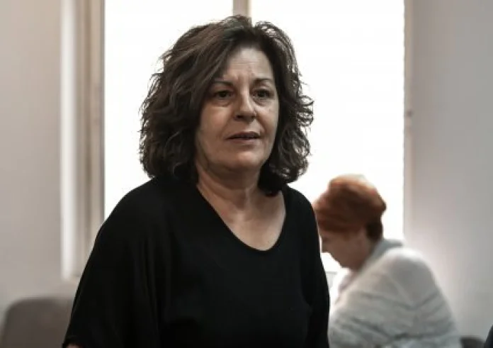 Δίκη Χρυσής Αυγής: Ναζιστικός χαιρετισμός από τον Πλεύρη ενώ κατέθετε η Μάγδα Φύσσα