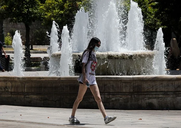 ΕΟΔΥ: 14 θάνατοι και 20 διασωληνωμένοι από κορονοϊό την τελευταία εβδομάδα