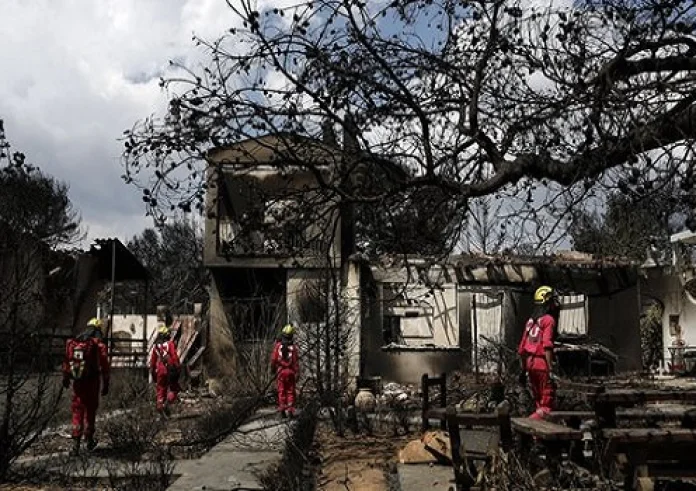 Φωτιά στο Μάτι: Στις 31 Οκτωβρίου η δίκη – 21 κατηγορούμενοι στο εδώλιο