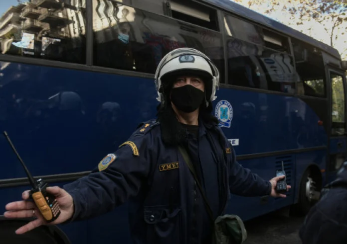 Επέτειος Γρηγορόπουλου: Διαμαρτυρία Βερβεσού για προσαγωγές και συλλήψεις δικηγόρων