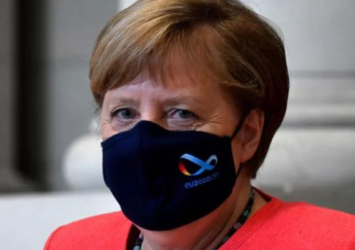 Προς αυστηρότερο lockdown η Γερμανία - Μέρκελ: 500 θάνατοι την ημέρα είναι απαράδεκτο
