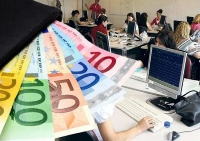 Οι μισθοί στον ιδιωτικό τομέα από 1η Ιανουαρίου 2024: Ξεπαγώνουν οι τριετίες - Αναλυτικά η υπουργική εγκύκλιος