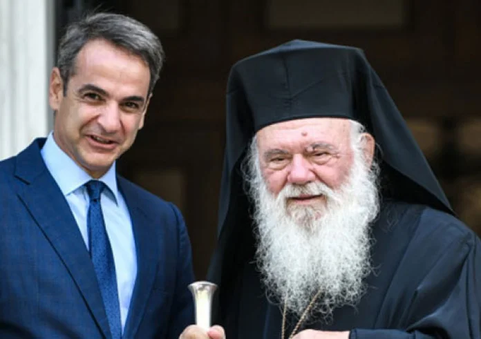 Επικοινωνία Μητσοτάκη-Ιερώνυμου: Αυστηρή τήρηση των μέτρων στις εκκλησίες τα Χριστούγεννα