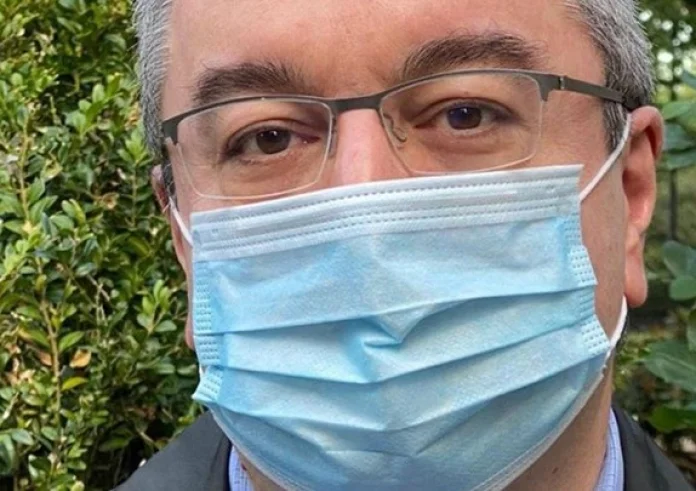 Παρέμβαση Μόσιαλου στην παραφιλολογία για τα μονοκλωνικά αντισώματα