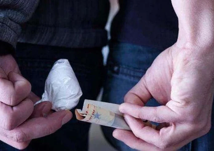 Φυλακές Μαλανδρίνου: Συνελήφθη σωφρονιστικός υπάλληλος που προσπάθησε να περάσει ναρκωτικά