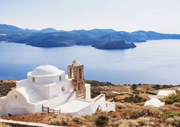 Αυτό το εξωτικό νησί βρίσκεται στην Ελλάδα και έχει ζεστά νερά όλο το χρόνο