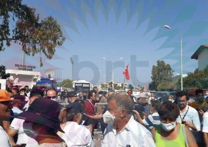 Αμμόχωστος: Άνοιξαν το παράνομο σημείο που οδηγεί στην παραλία των Βαρωσίων