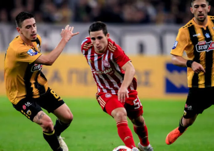 Super League: Ολυμπιακός - ΑΕΚ 4 -1 Τελικό
