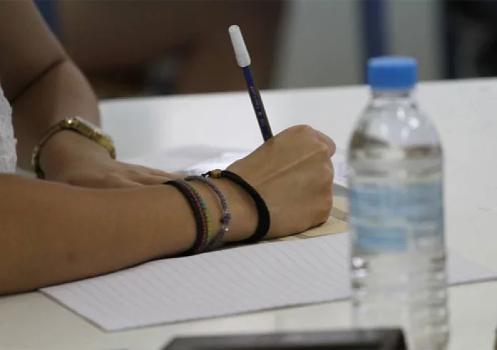 Πανελλαδικές 2019: Το πρόγραμμα, οι εισακτέοι και οι ανατροπές
