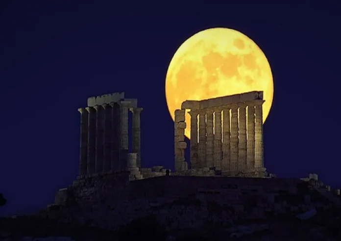Πανσέληνος Αυγούστου 2024: Η καλύτερη ώρα για να την απολαύσετε - Οι εκδηλώσεις