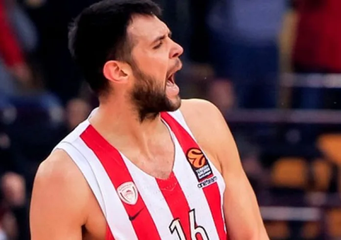 Ο Κώστας Παπανικολάου απέκτησε το δεύτερο παιδί του – Η ανάρτηση του Ολυμπιακού