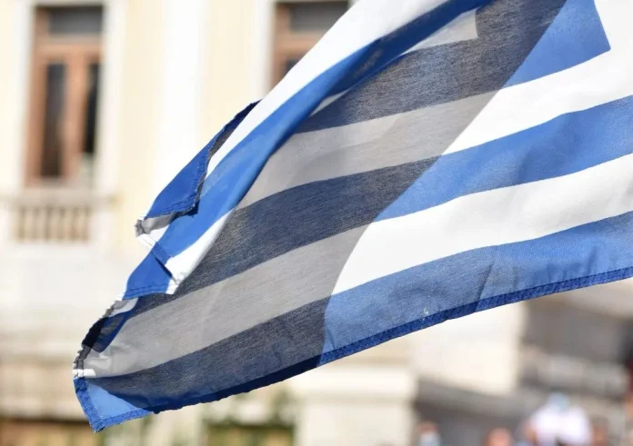 Καιρός: Μικρή πτώση της θερμοκρασίας. Ο καιρός στις παρελάσεις και την επιστροφή