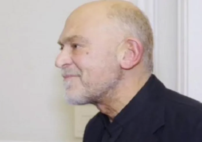 Παρλιάρος: «Φοβόντουσαν κάποιοι ότι θα τους κολλήσω AIDS από τα γλυκά»