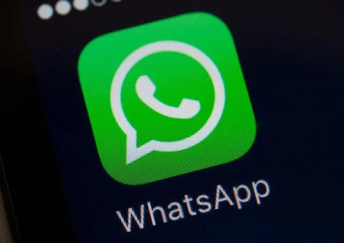 Έπεσε το Whatsapp. Οι χρήστες δεν μπορούν να στείλουν και να λάβουν μηνύματα