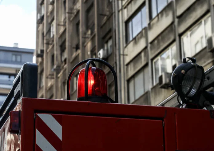 Νεκρός από πυρκαγιά 60χρονος σε διαμέρισμα στο Παγκράτι