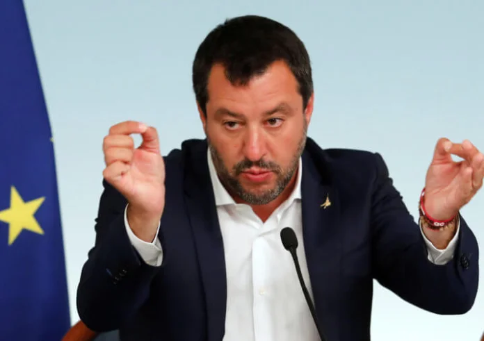 Ιταλία: Διαδήλωση ακροδεξιών κομμάτων στη Ρώμη εναντίον της κυβέρνησης