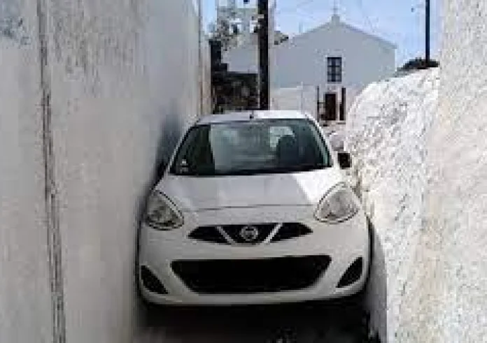 Ένα ταξίδι στον χρόνο από τη Σαντορίνη του σήμερα, στην Ελλάδα του χθες