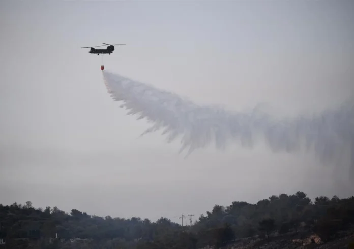 Φωτιά στη Μεσσηνία – Σηκώθηκαν αεροσκάφη