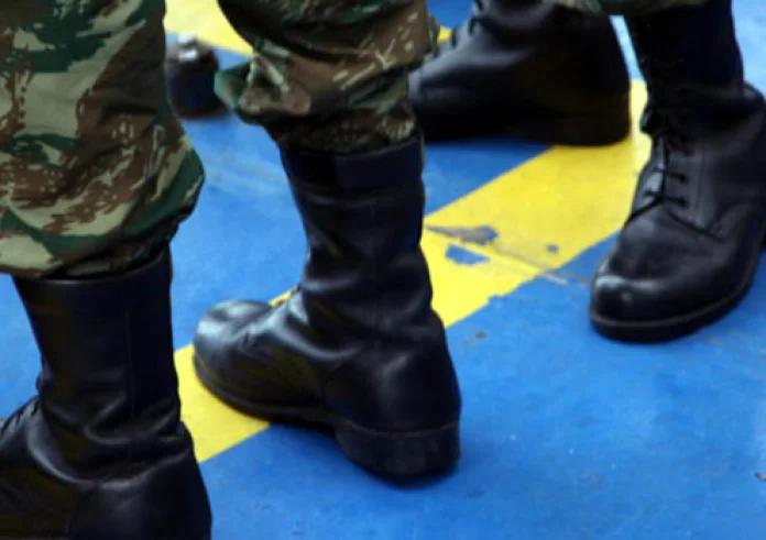 Λαμία: Κατέρρευσε και πέθανε 40χρονος στρατιωτικός