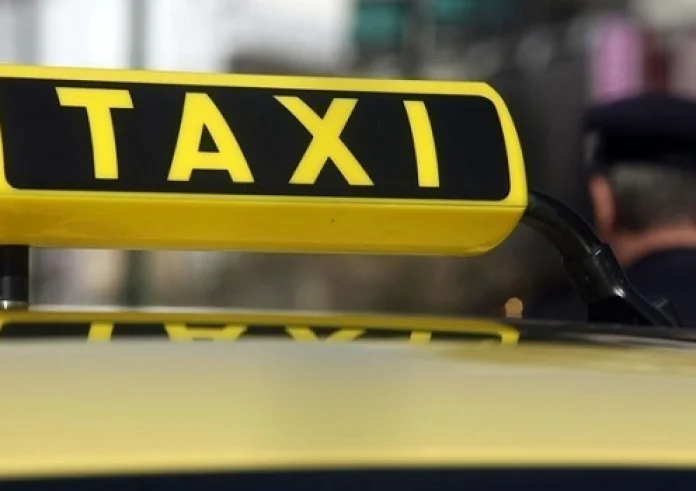 Ναύπακτο: Ταξί παρέσυρε 8χρονο αγόρι