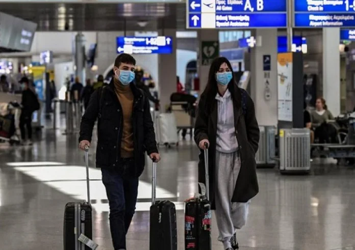 Η νέα τάση που κυριαρχεί στον τουρισμό: Κράτηση δύο ταξιδιών σε διαφορετικά μέρη