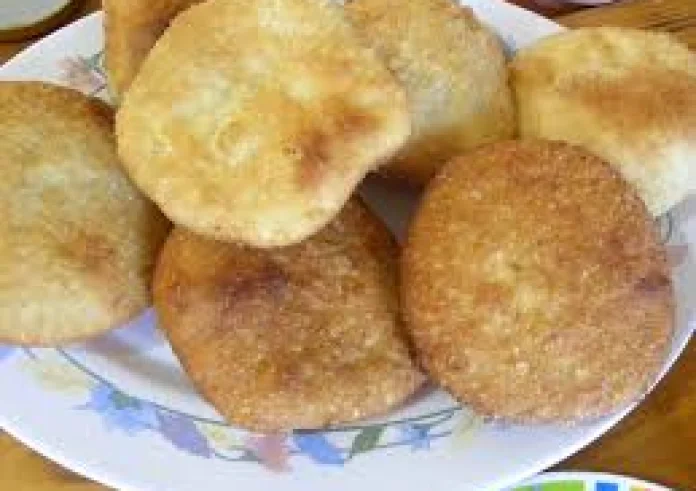 Τηγανόψωμο με λιαστές ντομάτες