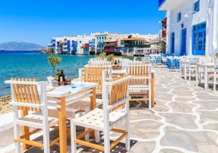 Κοινωνικός τουρισμός: Ξεκίνησαν οι αιτήσεις για συνταξιούχους - Τι ισχύει