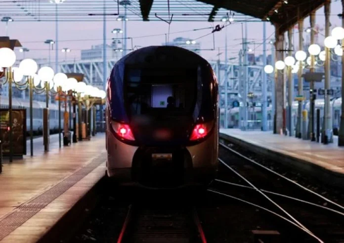 ΤΡΑΙΝΟΣΕ: Αναστέλλονται δρομολόγια τις ημέρες των εορτών