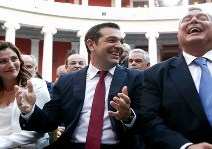 Τα γελοία σόου των Τσίπρα- Καμμένου μόνο ως πρόκληση μπορούν να χαρακτηριστούν