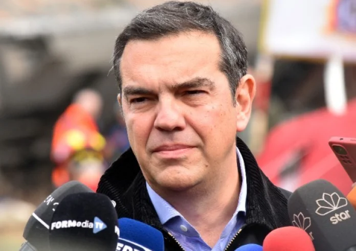 H ώρα του Τσίπρα: Κρίσιμες αποφάσεις για το μέλλον του ΣΥΡΙΖΑ – Σε λίγο το ΕΓ
