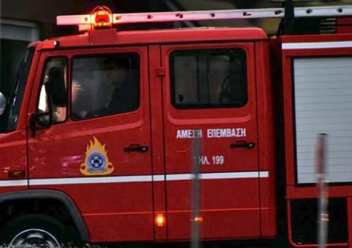 Βόλος: Πήρε φωτιά το στρώμα την ώρα που κοιμόταν